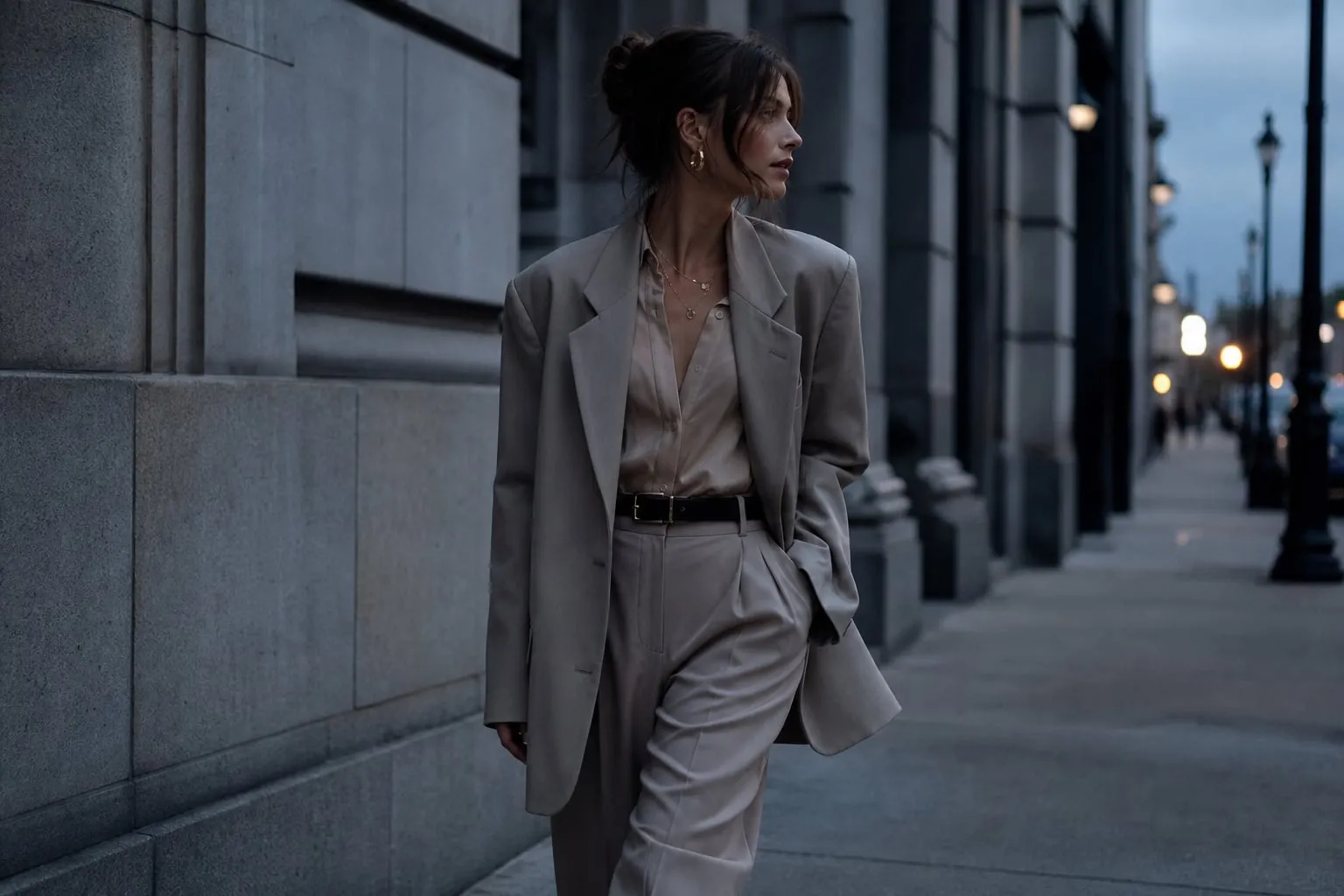 Como usar blazer oversized feminino sem perder a cintura